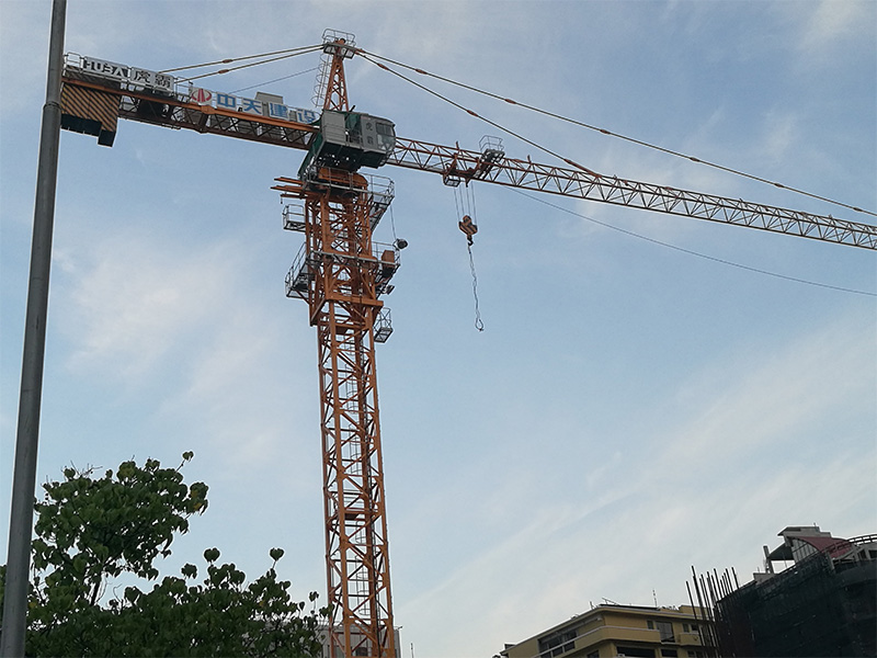 施工升降機現場需要具備哪些條件？